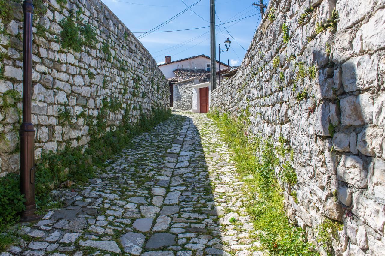 Hotel Kalaja Berat Kültér fotó